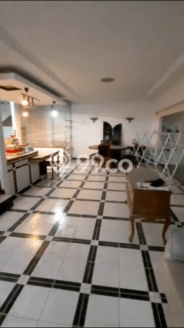 PROPERTI PILIHAN! Rumah area Medan Polonia, LT 294m² Bangunan 420m² PROPERTI PILIHAN! Rumah area Medan Polonia, LT 294m² Bangunan 420m²