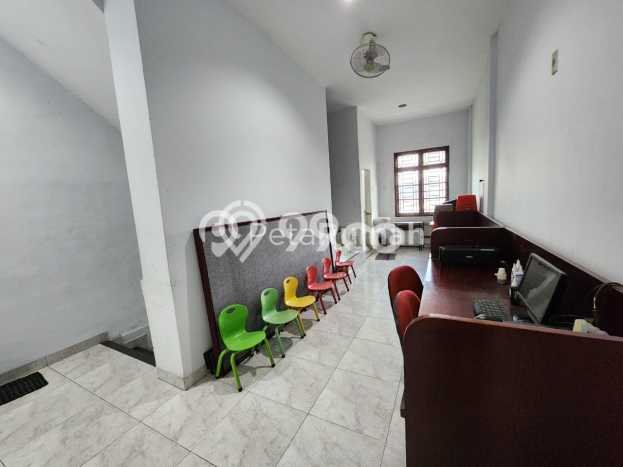 Lokasi Strategis! Dijual Ruko Bisnis di Medan Maimun, Medan Kondisi Baik Lokasi Strategis! Dijual Ruko Bisnis di Medan Maimun, Medan Kondisi Baik