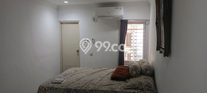 For Sale Rumah 4 Kamar Lokasi Strategis Nyaman dan Strategis di Semarang Barat For Sale Rumah 4 Kamar Lokasi Strategis Nyaman dan Strategis di Semarang Barat
