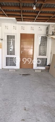 For Sale Rumah 4 Kamar Lokasi Strategis Nyaman dan Strategis di Semarang Barat For Sale Rumah 4 Kamar Lokasi Strategis Nyaman dan Strategis di Semarang Barat