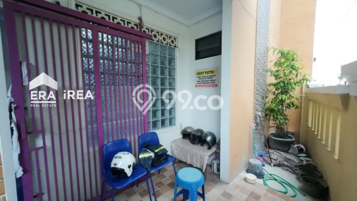 Dijual Kost di Kawasan Kartosuro, Solo, Spesifikasi 10 KT, 10 KM, 210m2 Dijual Kost di Kawasan Kartosuro, Solo, Spesifikasi 10 KT, 10 KM, 210m2