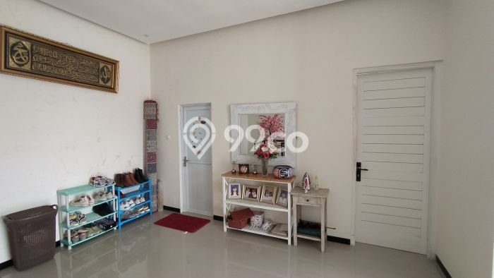 Hunian Cantik Minimalis Lb 140m2 di Kartosuro, Solo Hunian Cantik Minimalis Lb 140m2 di Kartosuro, Solo