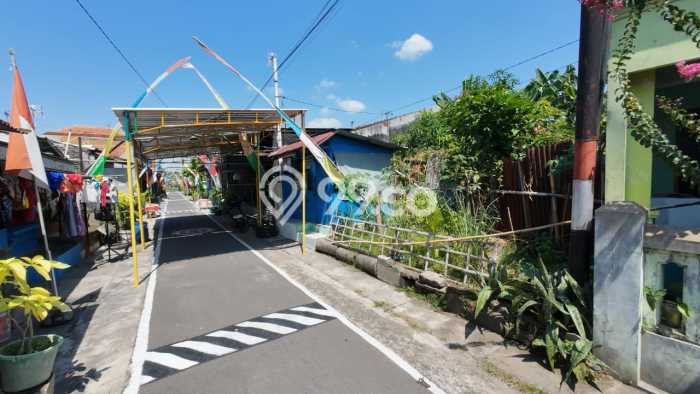 Tanah Strategis Dijual di Grogol Solo 150m2 Tanah Strategis Dijual di Grogol Solo 150m2