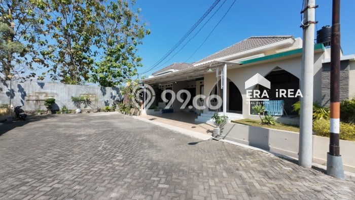 Dijual Cepat Rumah Favorit Siap Huni LB 200m2 di Mojolaban, Sukoharjo Dijual Cepat Rumah Favorit Siap Huni LB 200m2 di Mojolaban, Sukoharjo