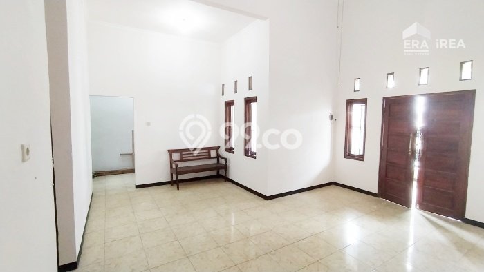 Dijual Cepat Rumah Favorit Siap Huni LB 90m2 di Kartosuro, Solo Dijual Cepat Rumah Favorit Siap Huni LB 90m2 di Kartosuro, Solo