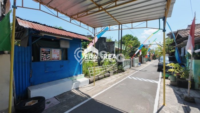Tanah Strategis Dijual di Grogol Solo 150m2 Tanah Strategis Dijual di Grogol Solo 150m2
