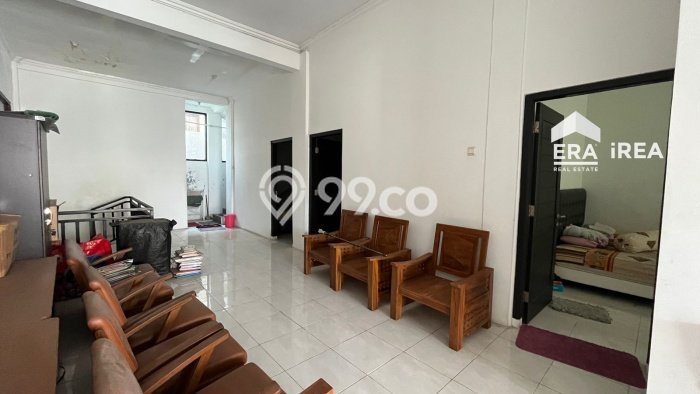 Rumah Modern Minimalis 4 Kamar Bisa Langsung Pindah di Laweyan Rumah Modern Minimalis 4 Kamar Bisa Langsung Pindah di Laweyan