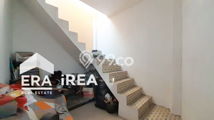 Lokasi Strategis! Dijual Komersial Bisnis di Cemani, Solo Kondisi Baik Lokasi Strategis! Dijual Komersial Bisnis di Cemani, Solo Kondisi Baik