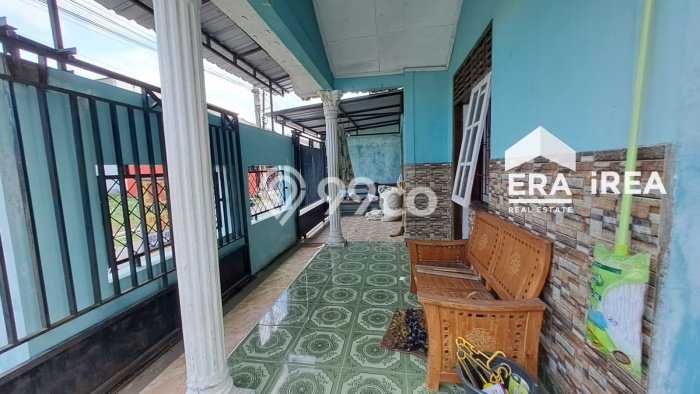 Dijual Rumah 3 Kamar Lokasi Ideal Bagus dan Strategis di Colomadu Dijual Rumah 3 Kamar Lokasi Ideal Bagus dan Strategis di Colomadu