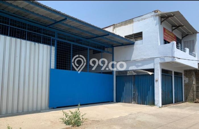 INVESTASI CERDAS! Gudang di Cikarang, Luas 700m², Akses Mainroad INVESTASI CERDAS! Gudang di Cikarang, Luas 700m², Akses Mainroad