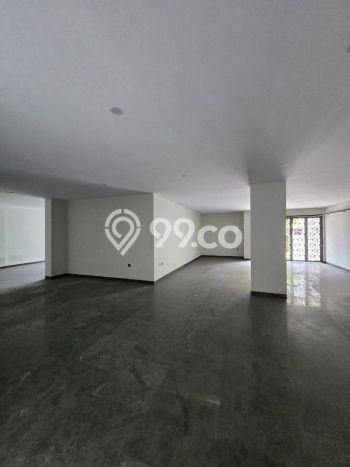 Hunian Elit LB 600m2 Siap Pakai Desain Elegan di Pantai Indah Kapuk, Jakarta Utara Hunian Elit LB 600m2 Siap Pakai Desain Elegan di Pantai Indah Kapuk, Jakarta Utara