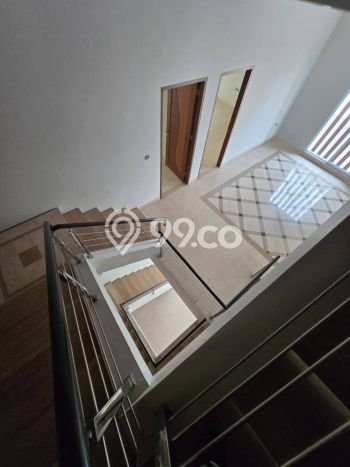 Jual Rumah Mewah Megah Dengan View Cantik di Pantai Indah Kapuk, Jakarta Utara Jual Rumah Mewah Megah Dengan View Cantik di Pantai Indah Kapuk, Jakarta Utara