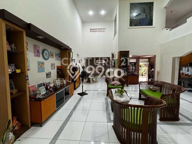 For Sale Rumah Mewah Exclusive di Kelapa Gading, Jakarta Utara For Sale Rumah Mewah Exclusive di Kelapa Gading, Jakarta Utara