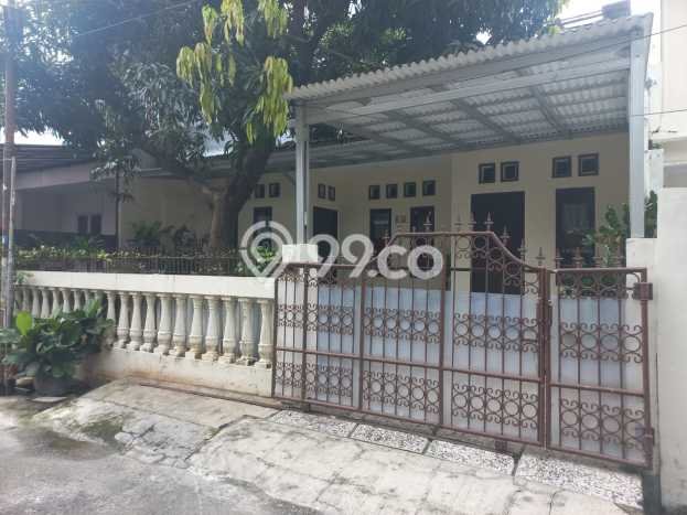 Dijual Rumah 3 Kamar Lokasi Strategis Nyaman dan Strategis di Kelapa Gading Dijual Rumah 3 Kamar Lokasi Strategis Nyaman dan Strategis di Kelapa Gading