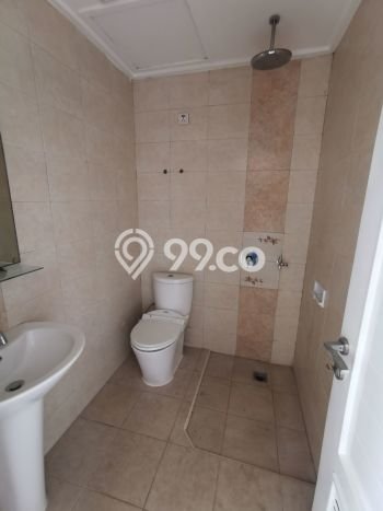 Disewakan Rumah Harga Terjangkau di Green Mansion Jakarta Barat dengan 4 KT Disewakan Rumah Harga Terjangkau di Green Mansion Jakarta Barat dengan 4 KT