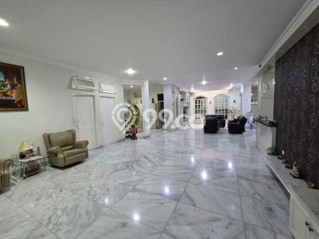 Dijual Rumah Luas Elegan Dengan View Eksklusif di Pantai Mutiara, Jakarta Utara Dijual Rumah Luas Elegan Dengan View Eksklusif di Pantai Mutiara, Jakarta Utara