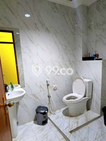 Ruko Dijual di Jakarta Selatan LT 93m2 & LB 350m2 Lokasi Terbaik! Ruko Dijual di Jakarta Selatan LT 93m2 & LB 350m2 Lokasi Terbaik!
