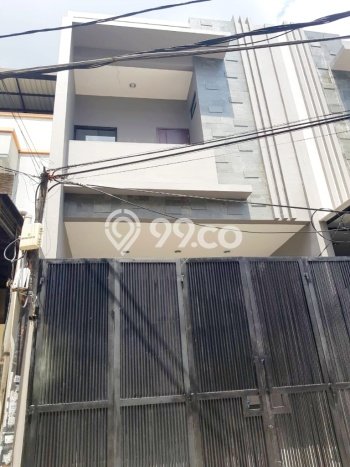 Rumah Minimalis 4 KT LT 100m2 di Taman Ratu Rumah Minimalis 4 KT LT 100m2 di Taman Ratu