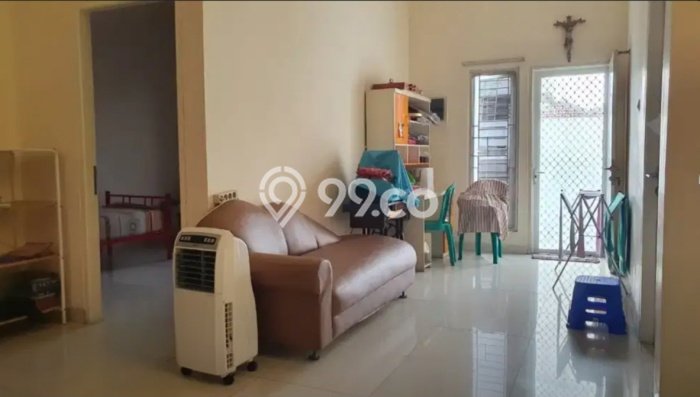 Rumah di Tomang, Jakarta Barat, Luas 128m² Bangunan 330m² - SEGERA MILIKI! Rumah di Tomang, Jakarta Barat, Luas 128m² Bangunan 330m² - SEGERA MILIKI!