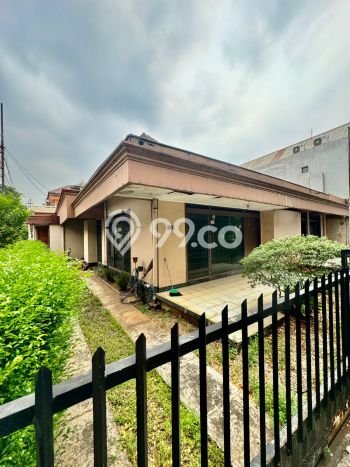 Rumah Luxury Modern Tanpa Renovasi di Slipi Jakarta Barat Rumah Luxury Modern Tanpa Renovasi di Slipi Jakarta Barat