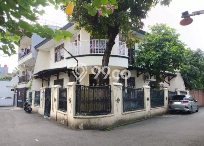 Jual Rumah Luas Elegan Dengan View Cantik di Slipi, Jakarta Barat Jual Rumah Luas Elegan Dengan View Cantik di Slipi, Jakarta Barat