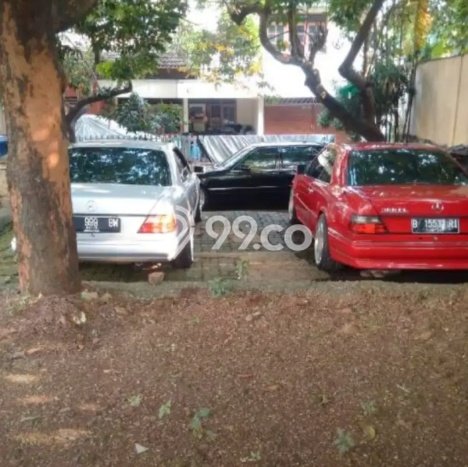 Rumah Kualitas Premium 5 Kamar Tidur Lokasi Strategis di Jantung Kota Kedoya, Jakarta Barat Rumah Kualitas Premium 5 Kamar Tidur Lokasi Strategis di Jantung Kota Kedoya, Jakarta Barat