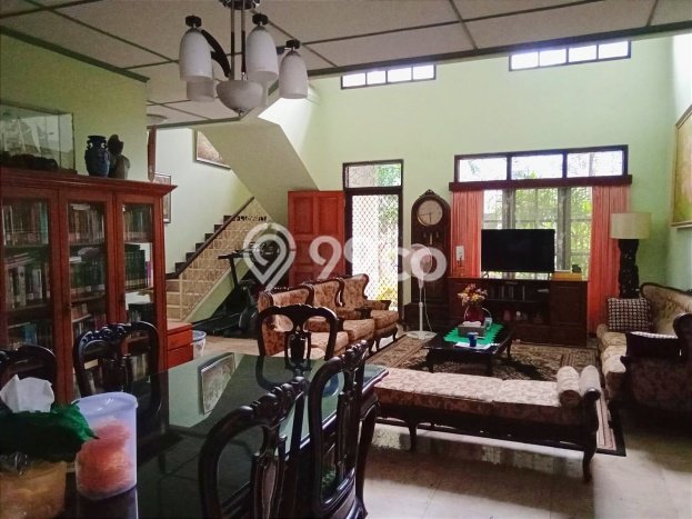 Rumah Strategis di Jalan Panjang, Jakarta Barat, Luas 720m² Bangunan 500m² - BISA KPR! Rumah Strategis di Jalan Panjang, Jakarta Barat, Luas 720m² Bangunan 500m² - BISA KPR!