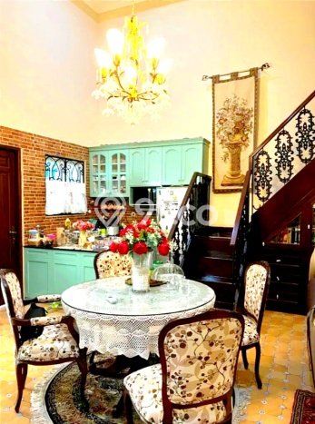 Hunian Elit LB 150m2 Siap Pakai Desain Elegan di Meruya, Jakarta Barat Hunian Elit LB 150m2 Siap Pakai Desain Elegan di Meruya, Jakarta Barat