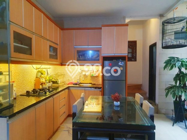 Rumah Elit Modern Tanpa Renovasi di Tomang Jakarta Barat Rumah Elit Modern Tanpa Renovasi di Tomang Jakarta Barat