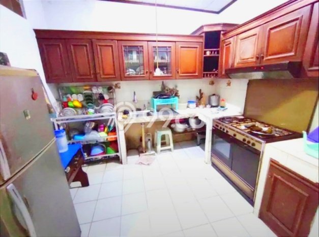 Rumah Elit Modern Tanpa Renovasi di Kemanggisan Jakarta Barat Rumah Elit Modern Tanpa Renovasi di Kemanggisan Jakarta Barat