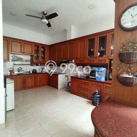 Dijual Rumah Luas Megah Dengan View Eksklusif di Puri Indah, Jakarta Barat Dijual Rumah Luas Megah Dengan View Eksklusif di Puri Indah, Jakarta Barat