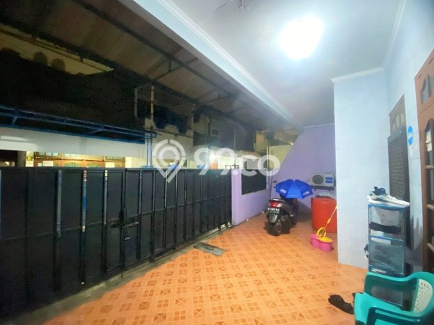 For Sale Hunian Rumah Terawat 3 Kamar di Tanjung Duren, Jakarta Barat For Sale Hunian Rumah Terawat 3 Kamar di Tanjung Duren, Jakarta Barat