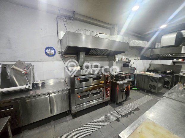 INVESTASI POTENSIAL! Komersial di Cilodong, Luas 1000m2m², Kawasan Komersial INVESTASI POTENSIAL! Komersial di Cilodong, Luas 1000m2m², Kawasan Komersial