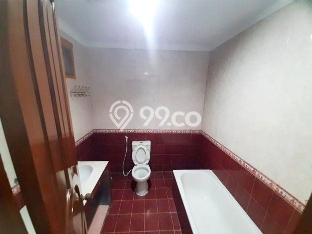 Jual Rumah Luas Megah Dengan View Eksklusif di Tanjung Duren Utara, Jakarta Barat Jual Rumah Luas Megah Dengan View Eksklusif di Tanjung Duren Utara, Jakarta Barat