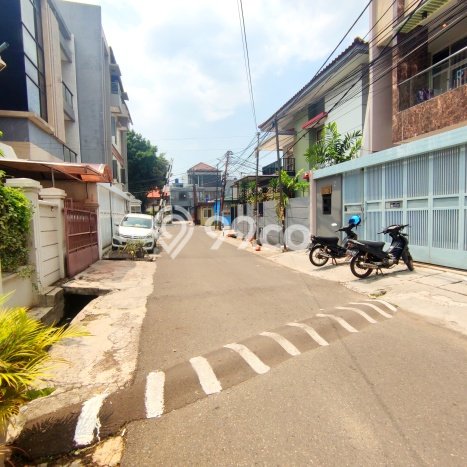 Rumah Luxury Modern Tanpa Renovasi di Tanjung Duren Jakarta Barat Rumah Luxury Modern Tanpa Renovasi di Tanjung Duren Jakarta Barat