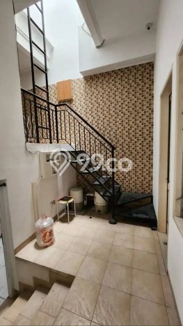SPECIAL PROPERTY! Rumah di Kebon Jeruk, LT 196m² Bangunan 210m² SPECIAL PROPERTY! Rumah di Kebon Jeruk, LT 196m² Bangunan 210m²