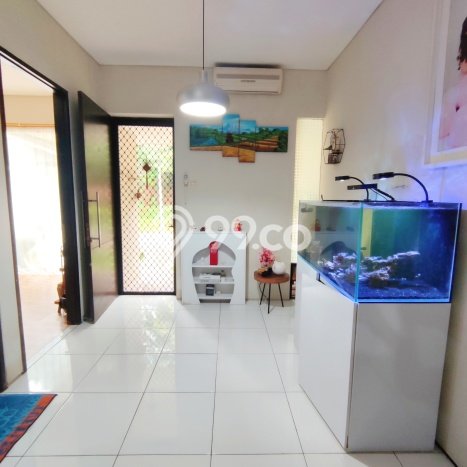 Hunian Elit LB 168m2 Siap Pakai Desain Elegan di Joglo, Jakarta Barat Hunian Elit LB 168m2 Siap Pakai Desain Elegan di Joglo, Jakarta Barat