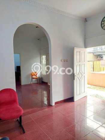 Dijual Rumah Mewah Megah Dengan View Cantik di Rawa Belong, Jakarta Barat Dijual Rumah Mewah Megah Dengan View Cantik di Rawa Belong, Jakarta Barat