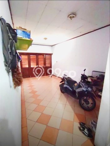 Rumah Elit Modern Tanpa Renovasi di Kemanggisan Jakarta Barat Rumah Elit Modern Tanpa Renovasi di Kemanggisan Jakarta Barat
