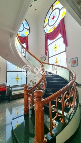 Jual Rumah Mewah Elegan Dengan View Cantik di Permata Buana, Jakarta Barat Jual Rumah Mewah Elegan Dengan View Cantik di Permata Buana, Jakarta Barat