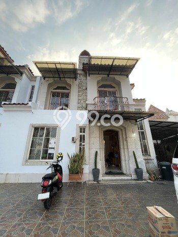 Hunian Cantik Minimalis Lb 375m2 di Karawaci, Tangerang Hunian Cantik Minimalis Lb 375m2 di Karawaci, Tangerang