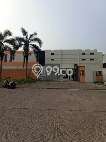 Unit Gudang Disewa Lokasi Serpong, Tangerang Selatan Spesifikasi Luas Bangunan 1100m2 Unit Gudang Disewa Lokasi Serpong, Tangerang Selatan Spesifikasi Luas Bangunan 1100m2