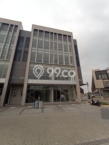 Ruko For Rent di BSD City, Luas 360m², Area Strategis, Ready Usaha Ruko For Rent di BSD City, Luas 360m², Area Strategis, Ready Usaha