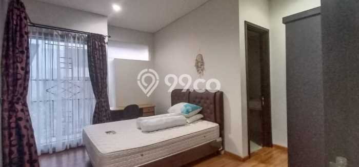 Rumah Luxury Modern Tanpa Renovasi di BSD Eminent Tangerang Rumah Luxury Modern Tanpa Renovasi di BSD Eminent Tangerang