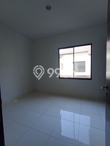 For Sale! Luxury House LT 144m2 Desain Modern di BSD For Sale! Luxury House LT 144m2 Desain Modern di BSD