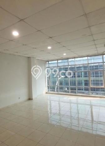 Unit Ruko Dijual di Tangerang LT 68m2 & LB 135m2 Unit Ruko Dijual di Tangerang LT 68m2 & LB 135m2