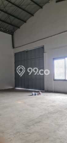 Unit Gudang Disewa Lokasi Serpong, Tangerang Selatan Spesifikasi Luas Bangunan 1100m2 Unit Gudang Disewa Lokasi Serpong, Tangerang Selatan Spesifikasi Luas Bangunan 1100m2