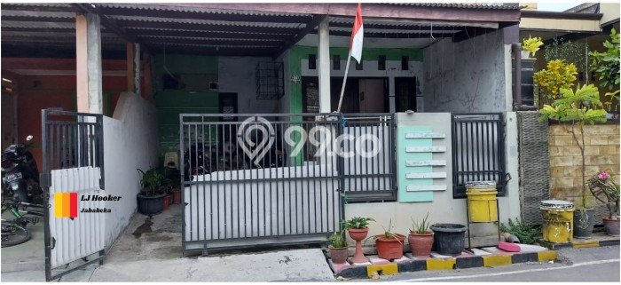 Hunian Strategis 2 KT LB 90m2 Kondisi Bagus di Cikarang Hunian Strategis 2 KT LB 90m2 Kondisi Bagus di Cikarang