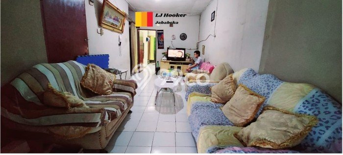Hunian Strategis 2 KT LB 90m2 Kondisi Bagus di Cikarang Hunian Strategis 2 KT LB 90m2 Kondisi Bagus di Cikarang