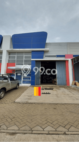 KAWASAN KOMERSIAL! Gudang For Rent di Jababeka, Luas 147m², Jalan Strategis KAWASAN KOMERSIAL! Gudang For Rent di Jababeka, Luas 147m², Jalan Strategis